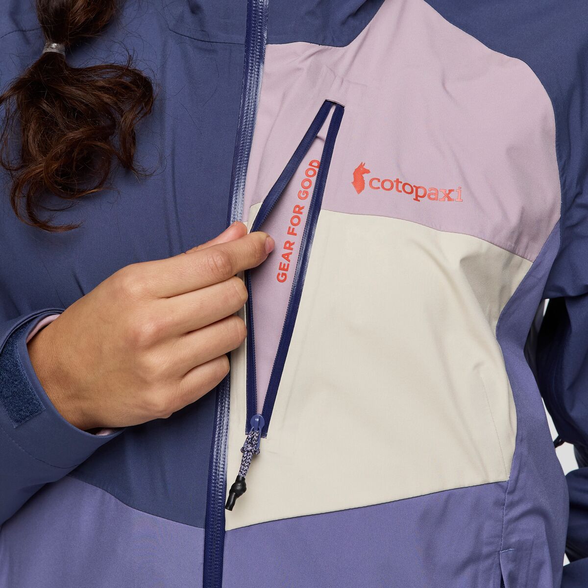 Impermeo 3L Hooded Shell Jacket Women's - Image 24