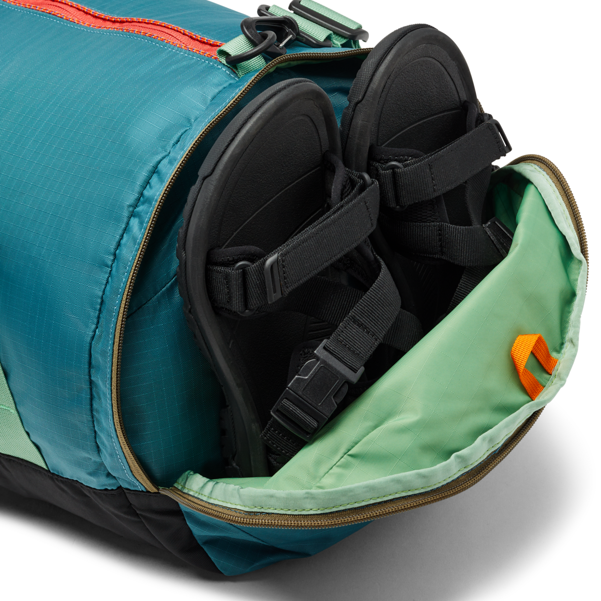 Ligera 45L Duffel Bag every day - Image 11