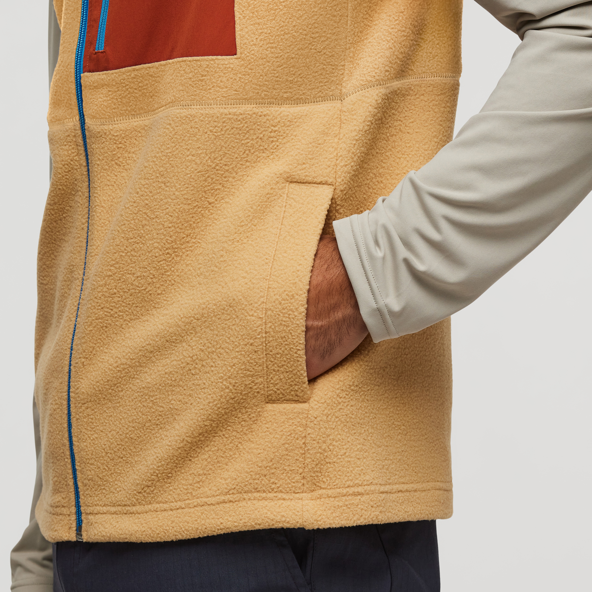Abrazo Fleece Vest Men's - Image 19