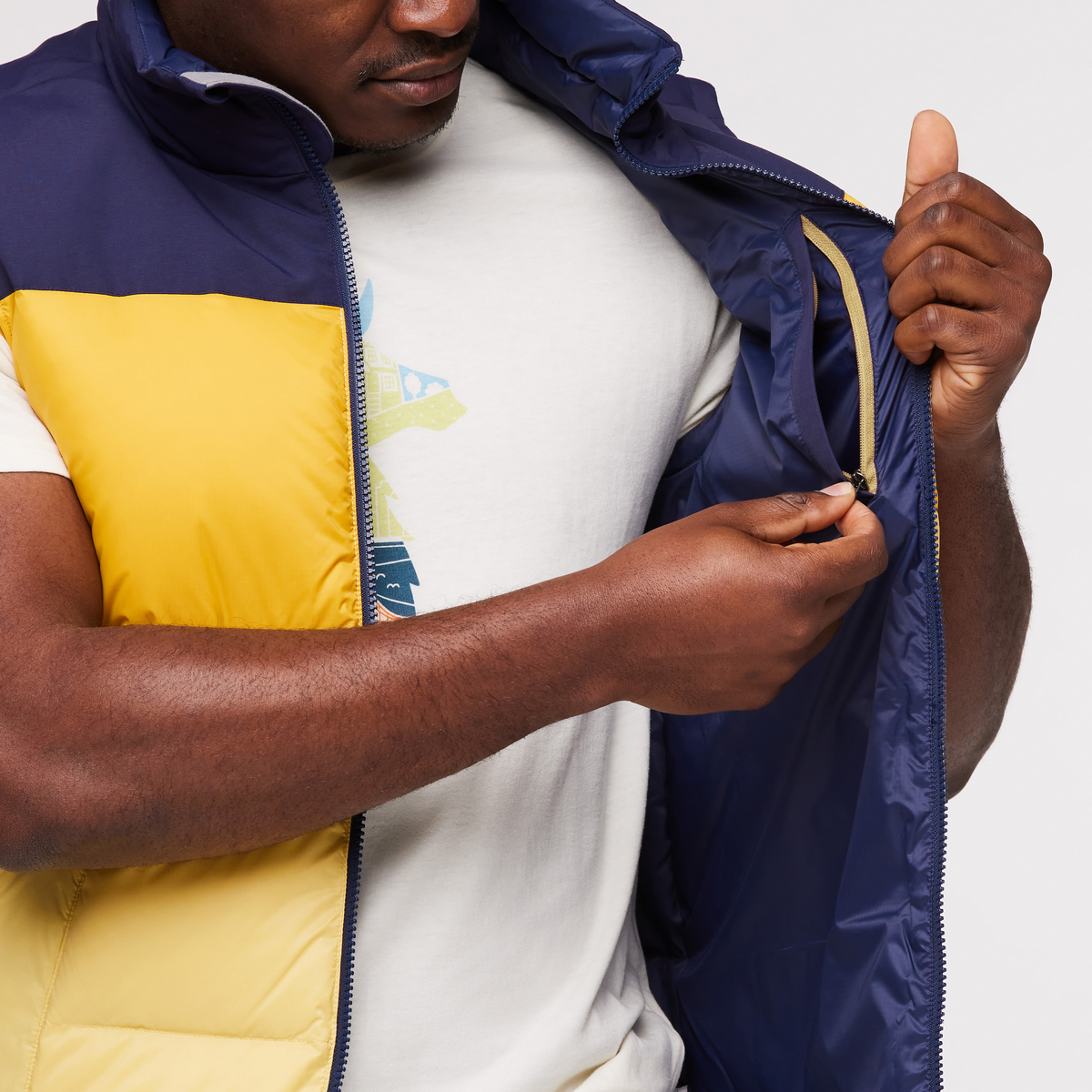 Solazo Down Vest Men's - Image 5