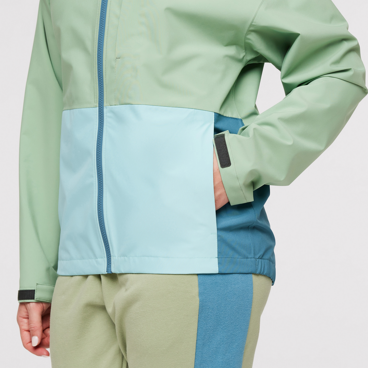Cielo Rain Jacket Women's - Image 14