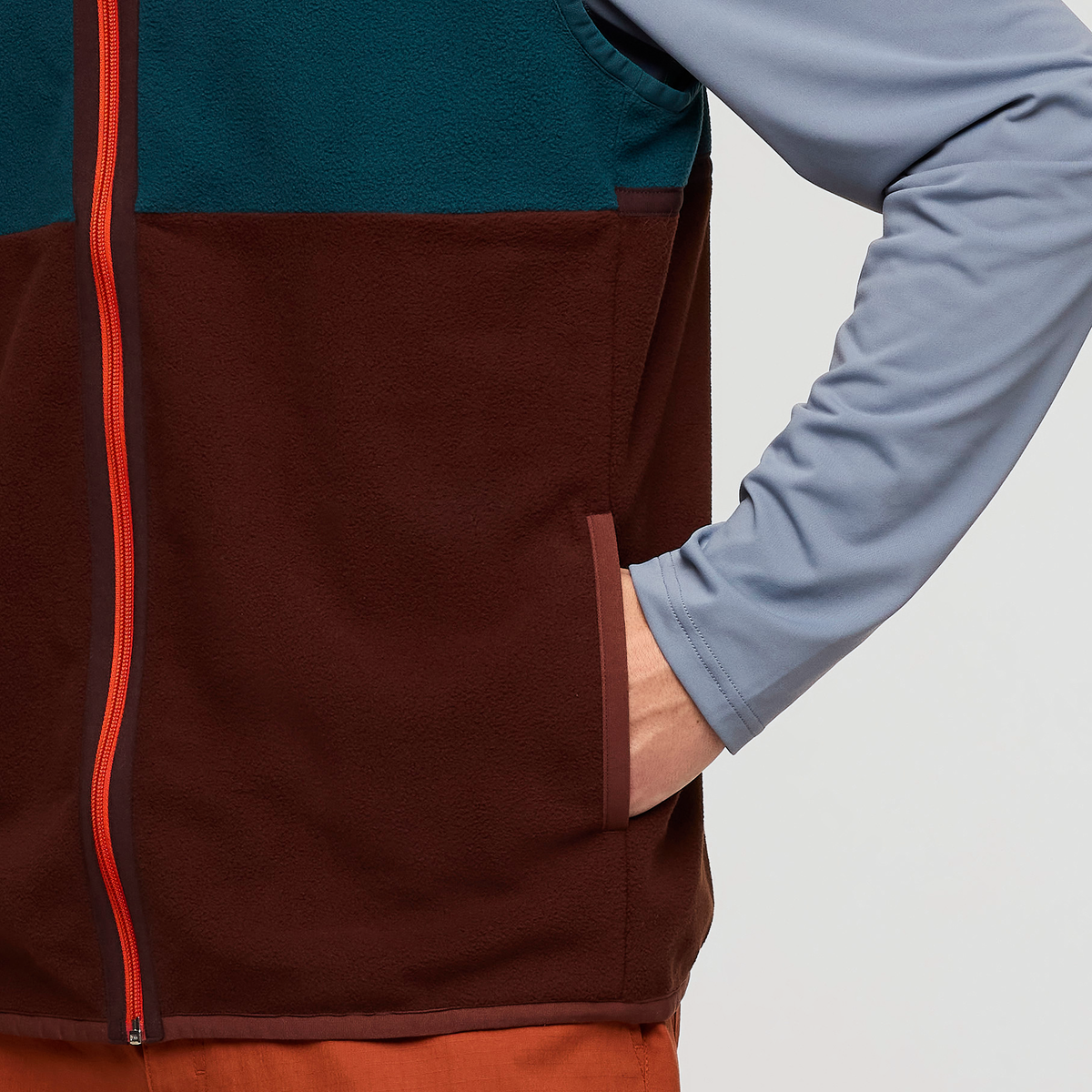 Amado Fleece Vest Men's - Image 13