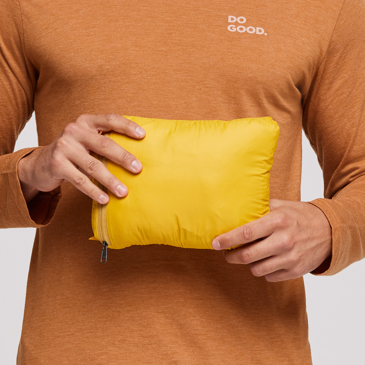 Fuego Down Vest Men's - Image 13
