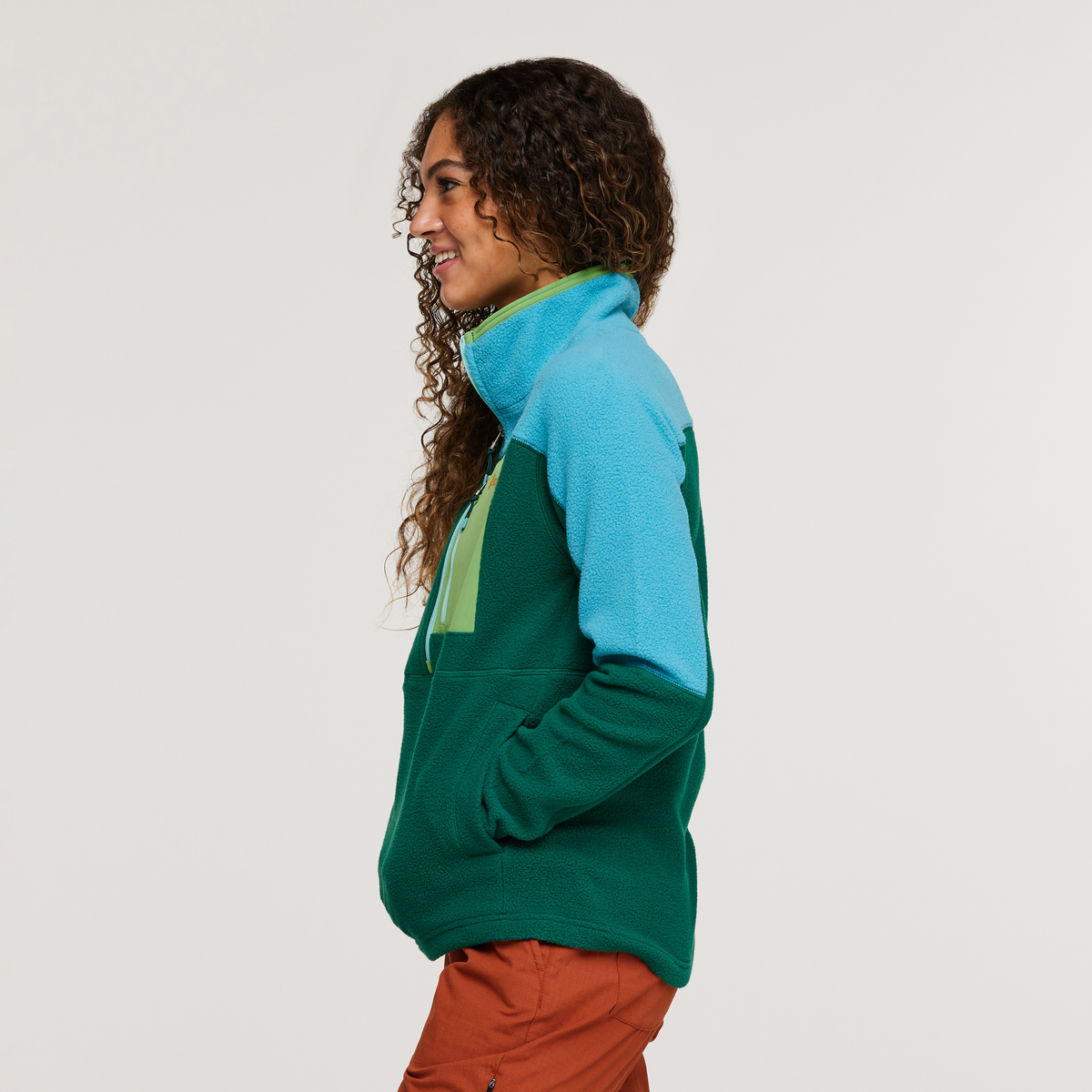 Abrazo Fleece Half Zip Jacket Women's - Image 8