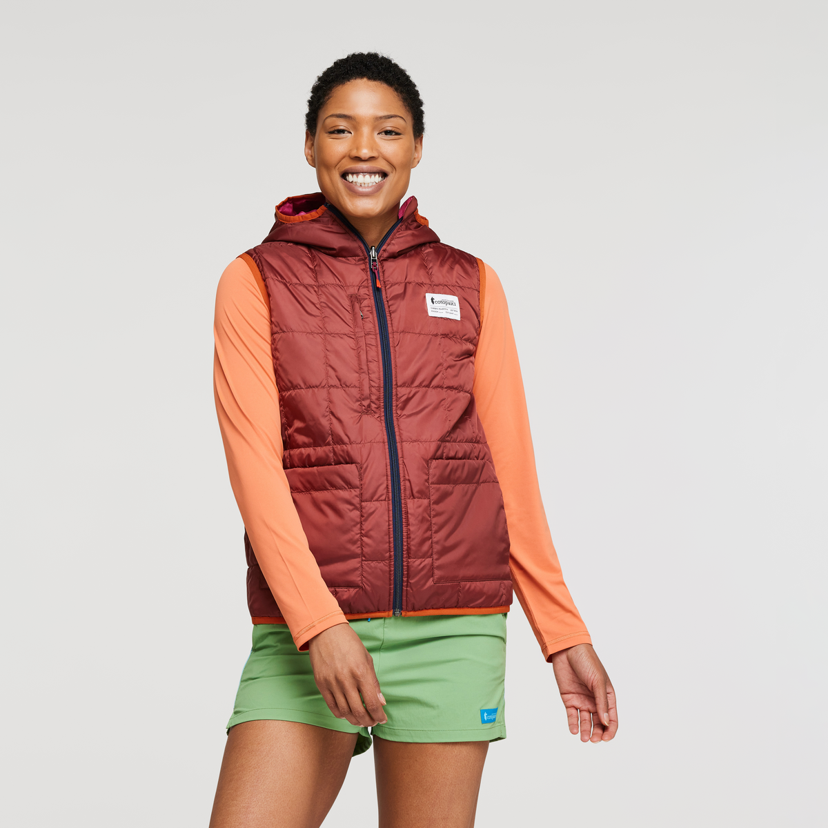 Teca Cálido Reversible Hooded Vest Women's - Image 15