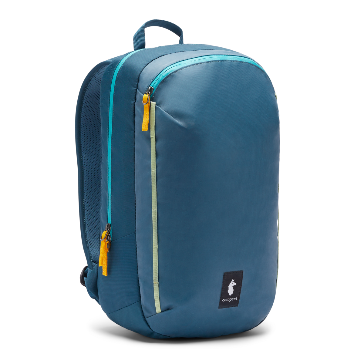 Vaya 18L Backpack every day