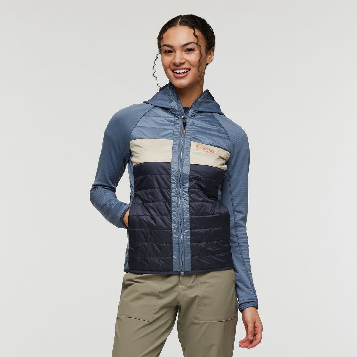 Capa Hybrid Insulated Hooded Jacket Women's - Image 11