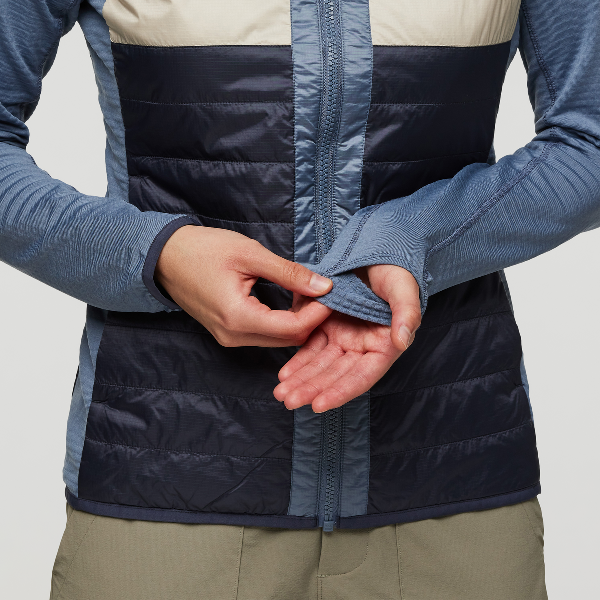 Capa Hybrid Insulated Hooded Jacket Women's - Image 17