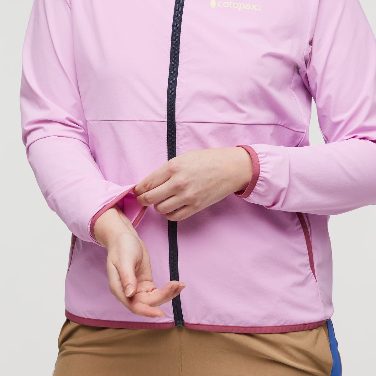 Vuelta Performance Windbreaker Jacket Women's - Image 6