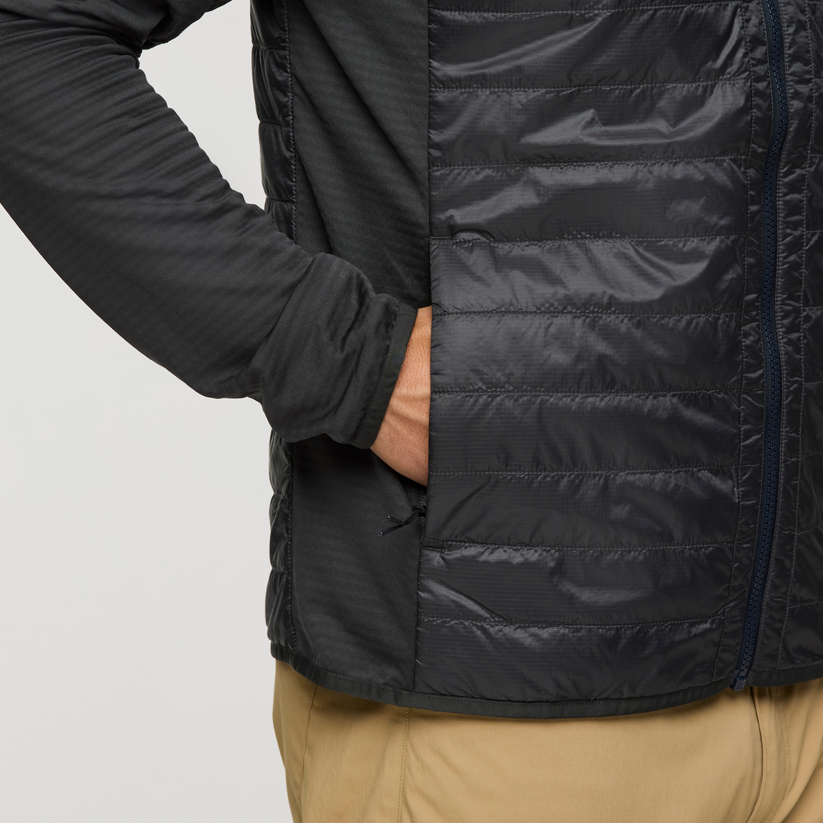 Capa Hybrid Insulated Hooded Jacket Men's - Image 15