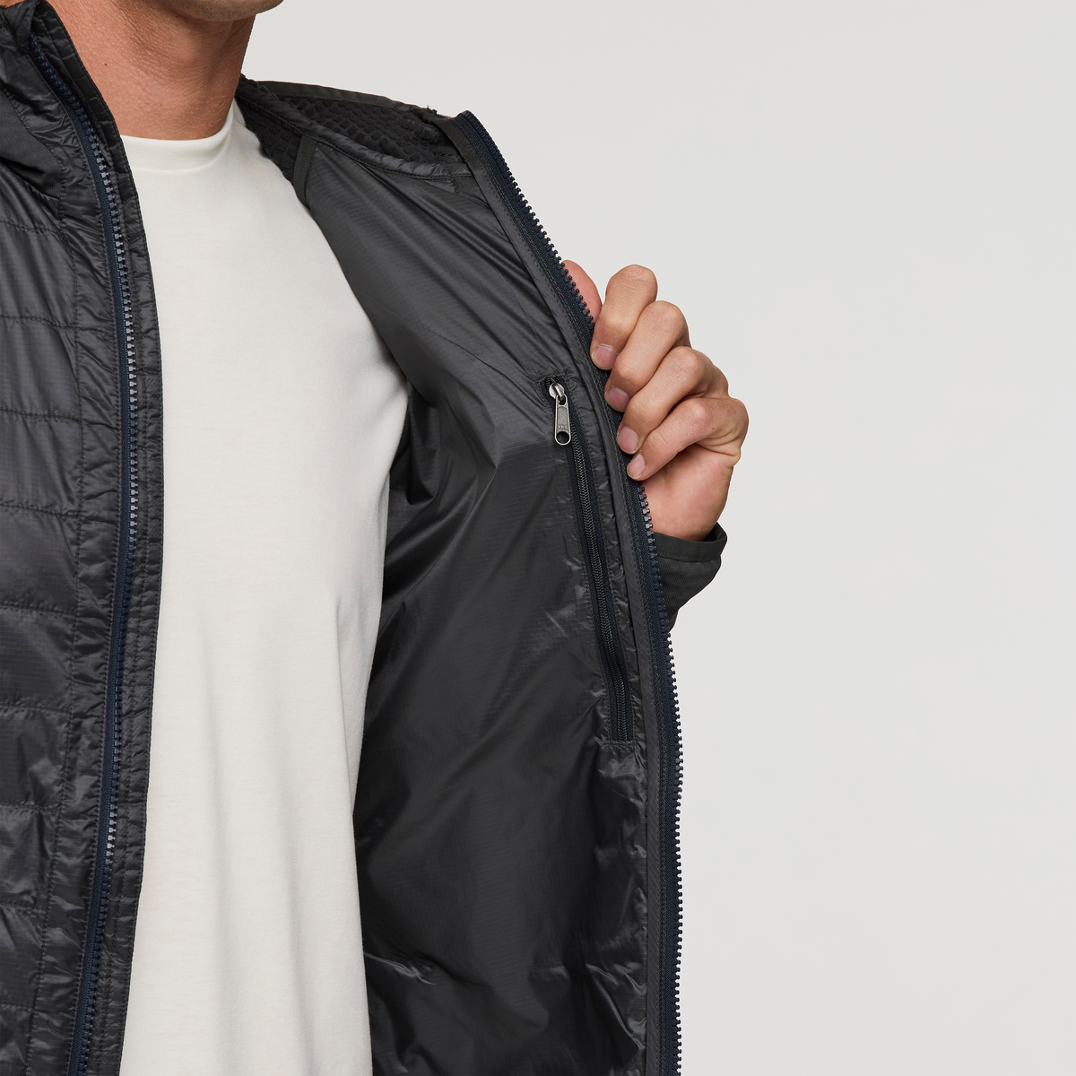 Capa Hybrid Insulated Hooded Jacket Men's - Image 17
