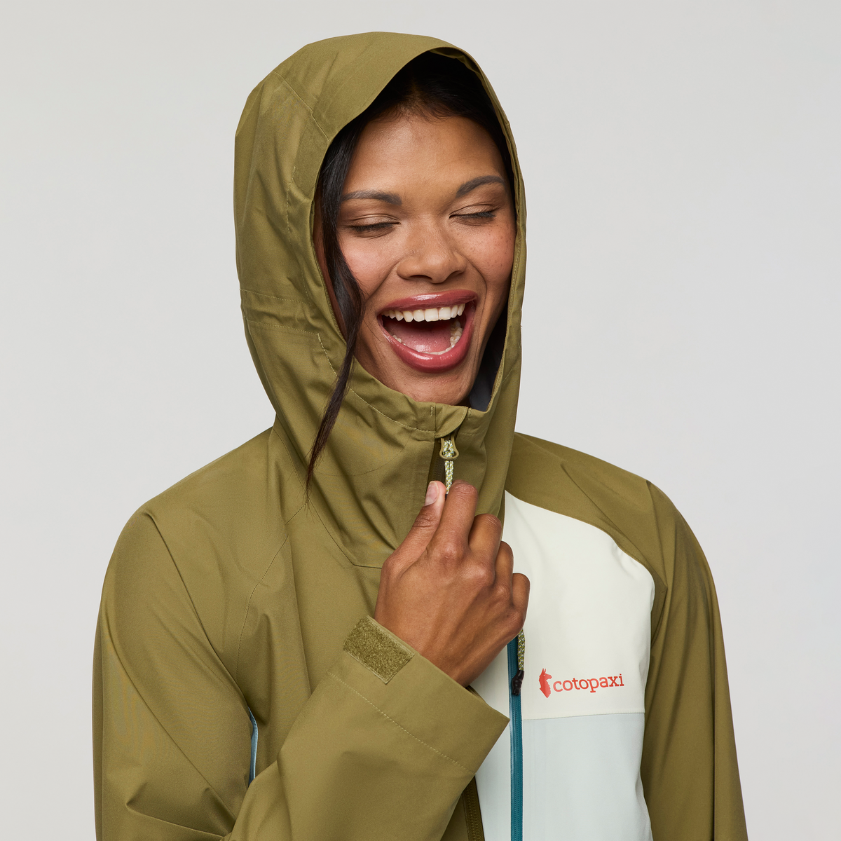 Impermeo 3L Hooded Shell Jacket Women's - Image 5